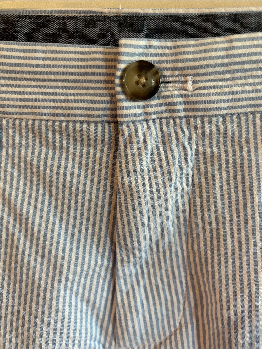 Vineyard Vines Blue and White Seersucker Chinos 32x30 - Picture 6 of 9